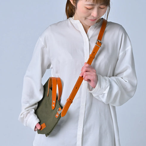 レザーショルダーパーツ